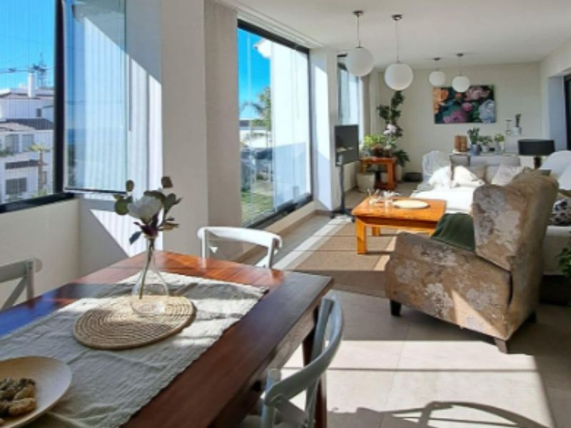 Apartment 3 bedrooms 140 m² in Estepona Apartment 3 bedrooms 140 m² in Estepona