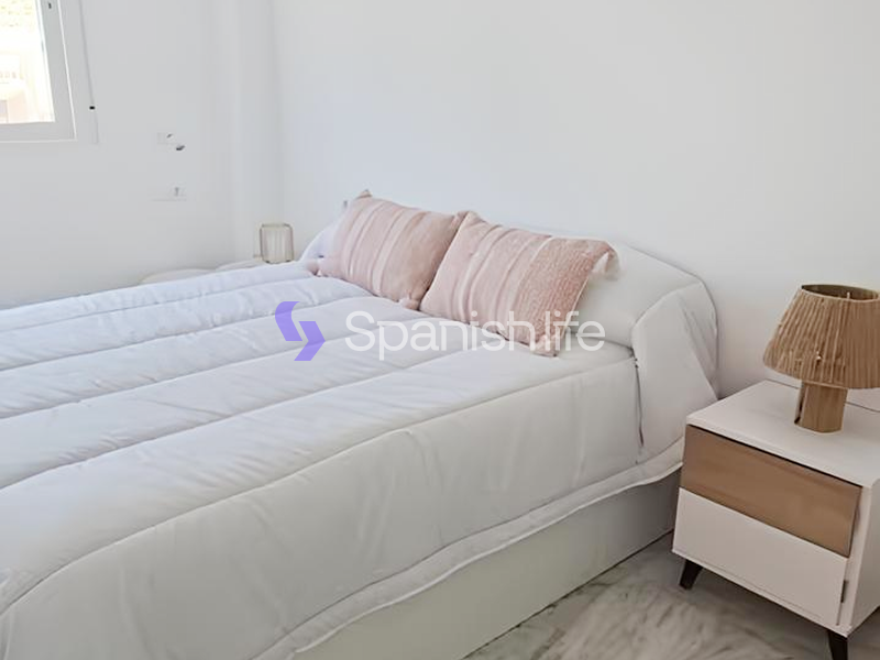 Apartamento 2 dormitorios 75 m² en Benidorm