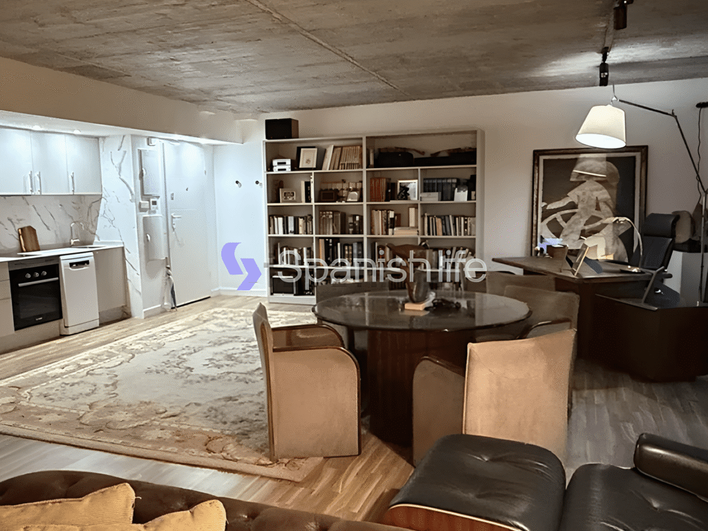 Estudio de 1 dormitorio y 101 m² en Valencia