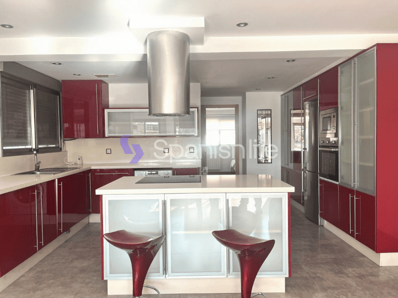 Apartment 2 bedrooms 108 m² in Valencia Apartment 2 bedrooms 108 m² in Valencia
