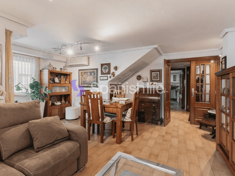Duplex 3 bedrooms 98 m² in Valencia Duplex 3 bedrooms 98 m² in Valencia