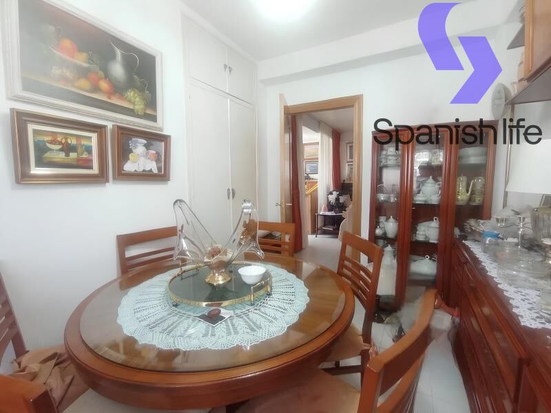 Apartment 4 bedrooms 90 м² in Benidorm Apartment 4 bedrooms 90 м² in Benidorm